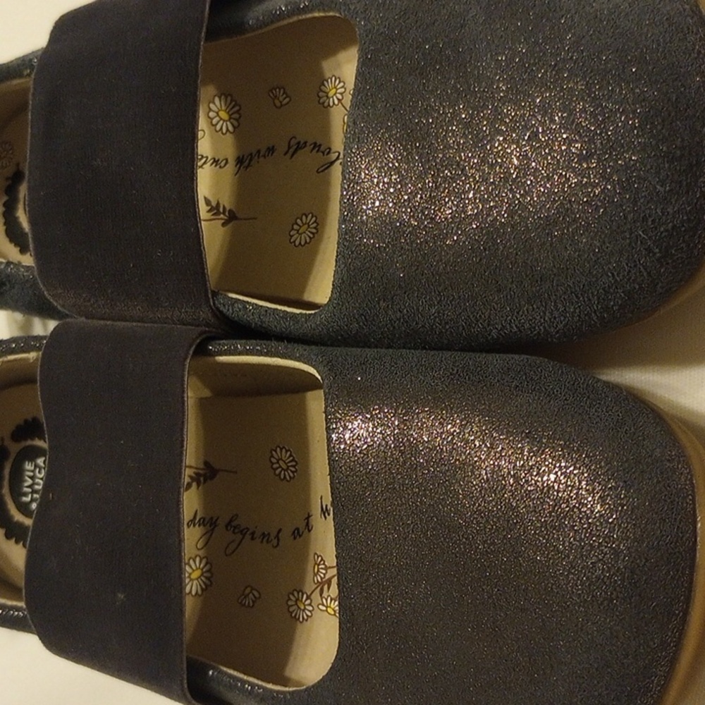 Girls dress shoes